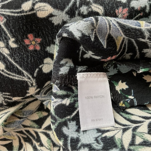 J. Jill Floral Flutter Long Sleeve Tunic Top Size XS - Picture 5 of 7